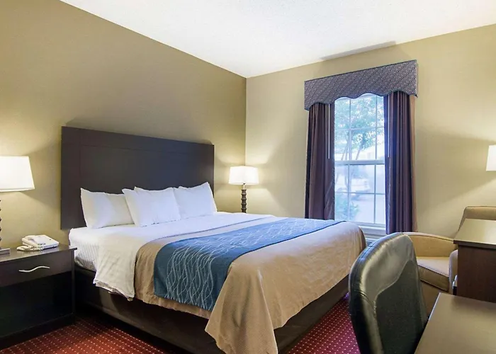 Quality Inn & Suites Little Rock West