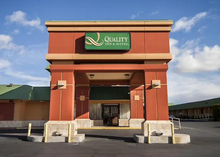 Quality Inn & Suites Airport