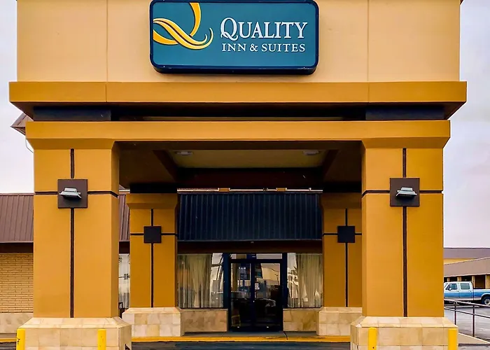 Quality Inn & Suites Airport