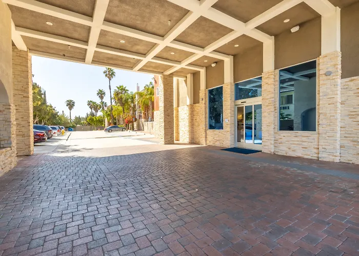 Holiday Inn Express - Anaheim West