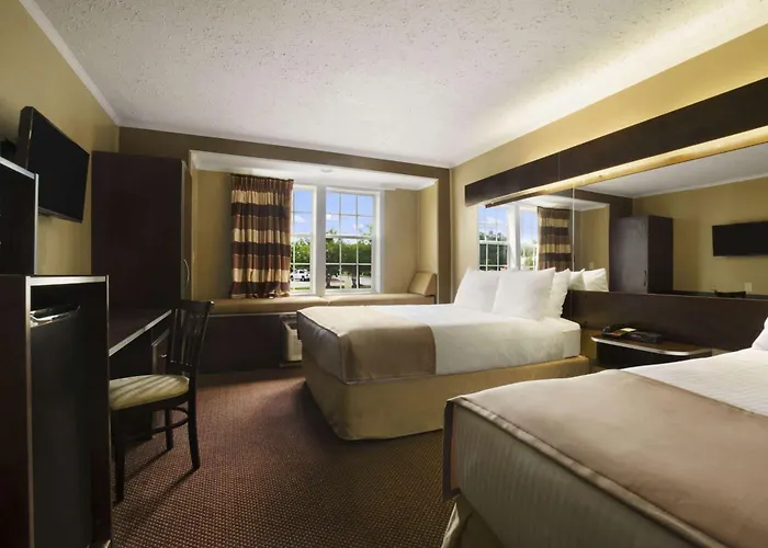 Microtel Inn & Suites By Wyndham Columbia Fort Jackson N