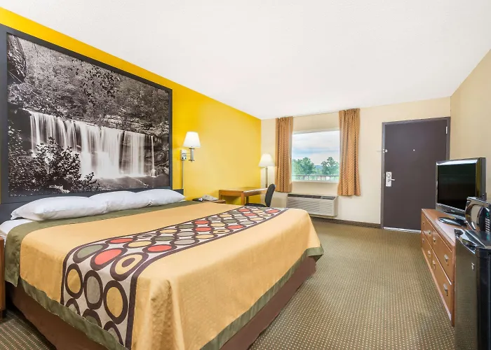 Super 8 By Wyndham Williamsburg