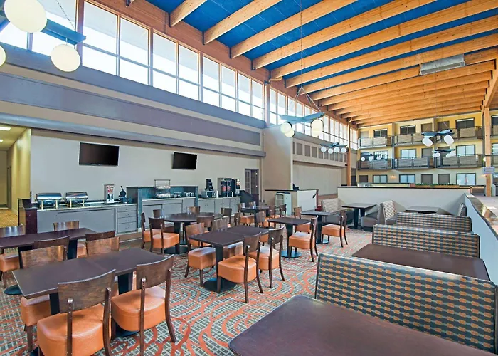 Red Lion Hotel Gillette