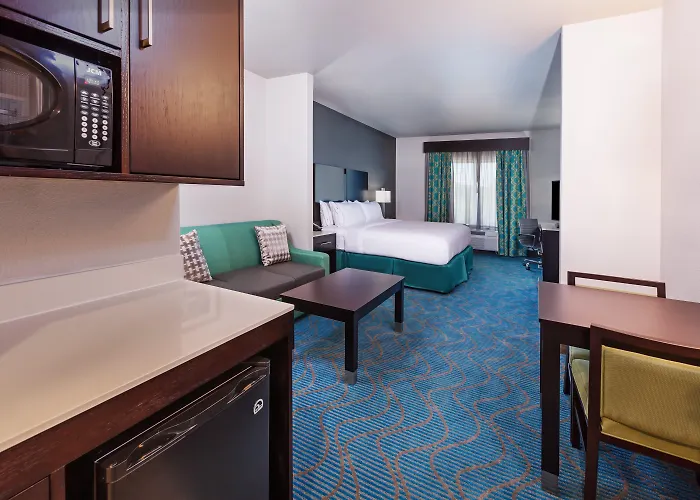 Holiday Inn Express & Suites Killeen - Fort Hood Area