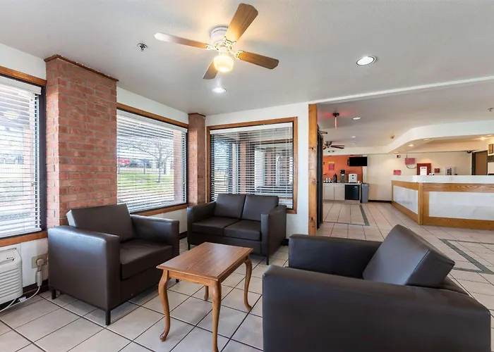 Econo Lodge Inn & Suites Mckinney - Plano North