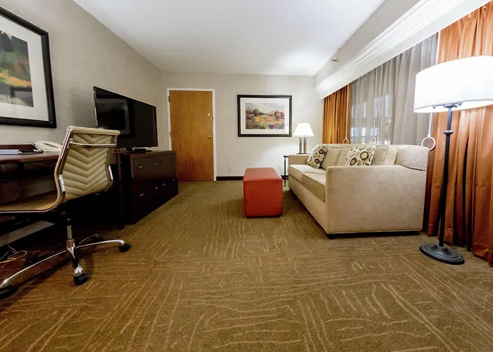 Embassy Suites By Hilton Lexington Green
