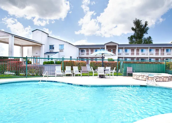Days Inn By Wyndham Kerrville