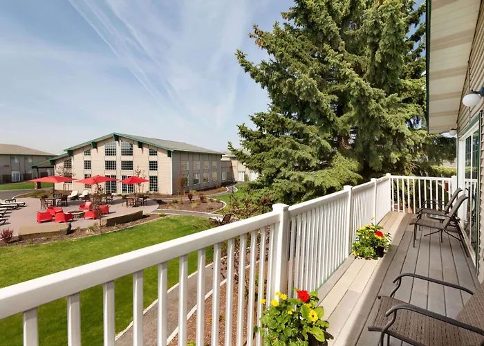 Ramada By Wyndham Spokane Airport