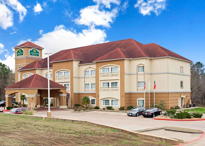 La Quinta By Wyndham Palestine