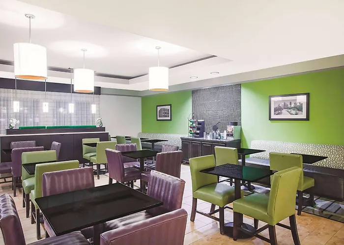 La Quinta Inn & Suites Beaumont West