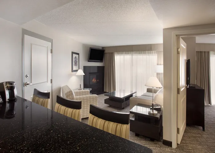 Holiday Inn & Suites Scottsdale North - Airpark By Ihg