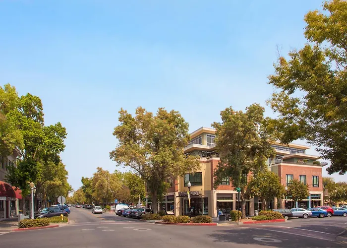 Holiday Inn Express Davis-University Area By Ihg