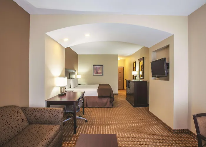 La Quinta By Wyndham Hillsboro