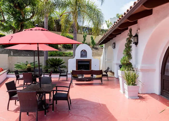 Hampton Inn & Suites San Clemente - Fully Renovated