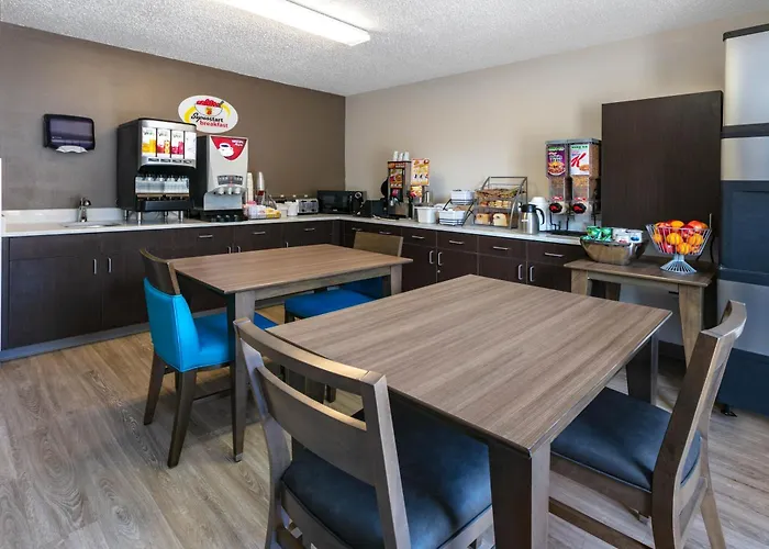 Super 8 By Wyndham Waxahachie Tx