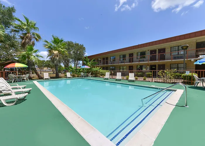 Americas Best Value Inn And Suites Victoria