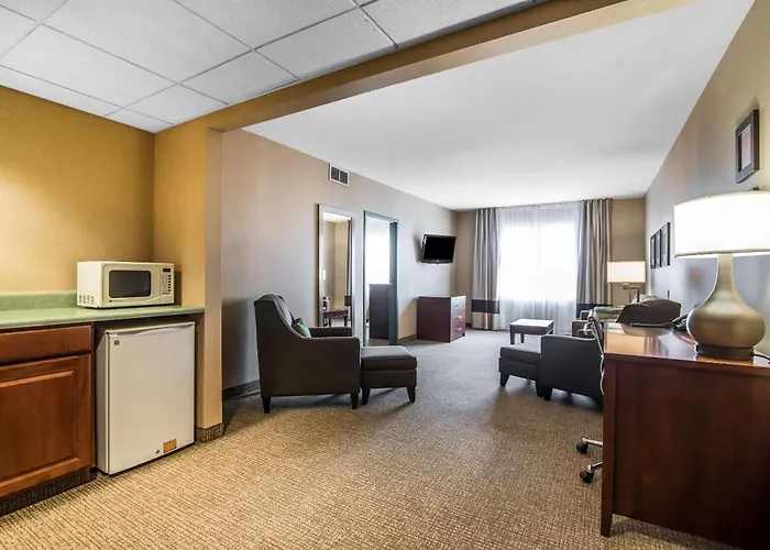 Quality Inn & Suites Towanda