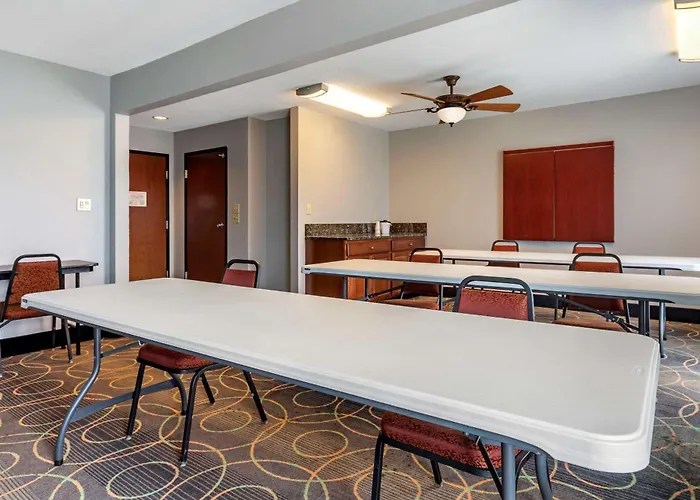 Comfort Inn & Suites Mansfield