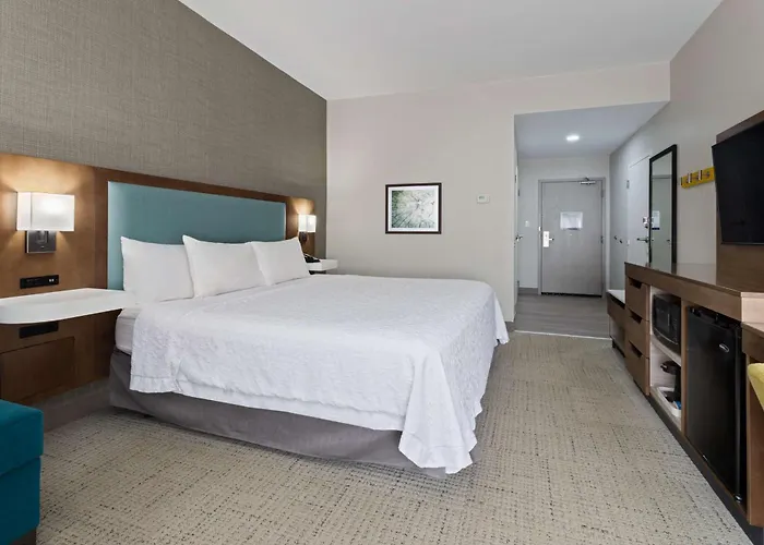 Hampton Inn Perry