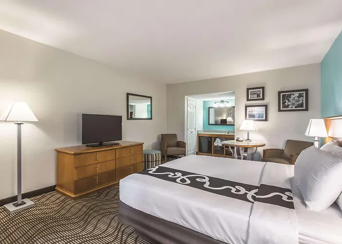 La Quinta Inn By Wyndham Cocoa Beach-Port Canaveral