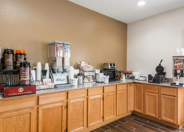 Super 8 By Wyndham Mt. Carmel Il