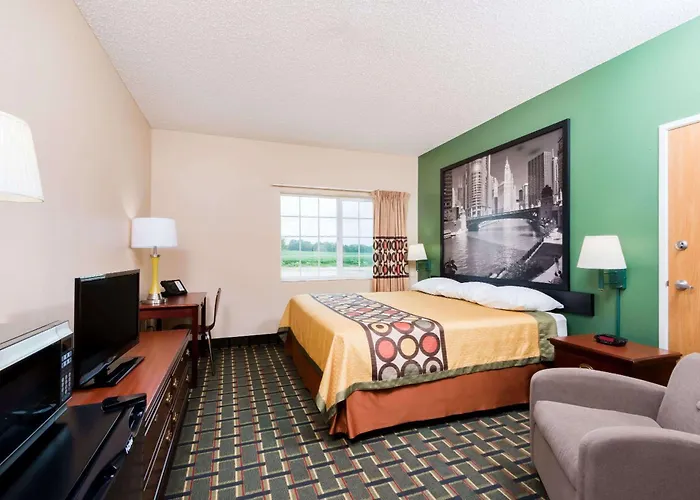 Super 8 By Wyndham Mt. Carmel Il