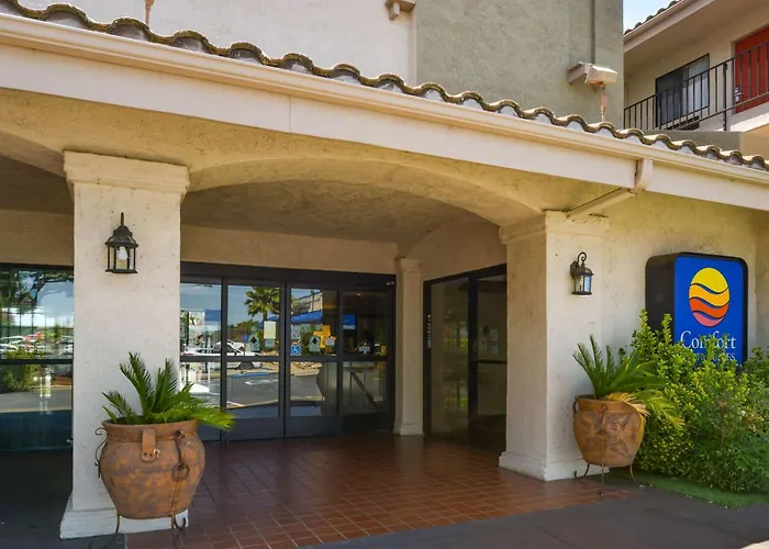 Rodeway Inn & Suites Rancho Cordova - Folsom