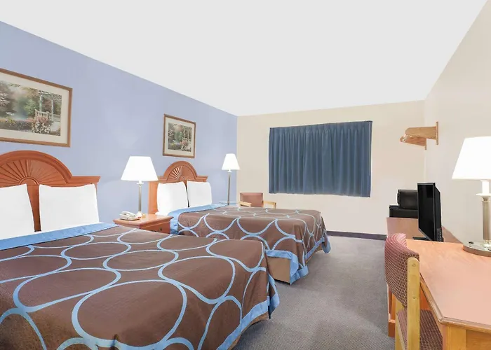 Super 8 By Wyndham Middletown