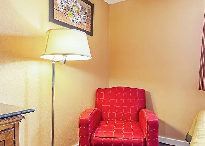 Econo Lodge Utica