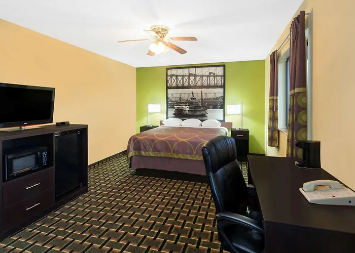 Super 8 By Wyndham Marietta
