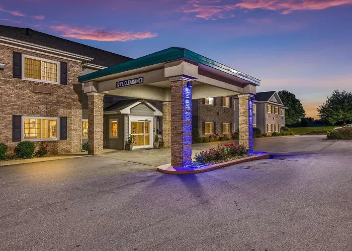 Quality Inn & Suites Hendersonville - Flat Rock