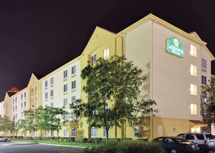 La Quinta Inn & Suites By Wyndham Fremont Silicon Valley