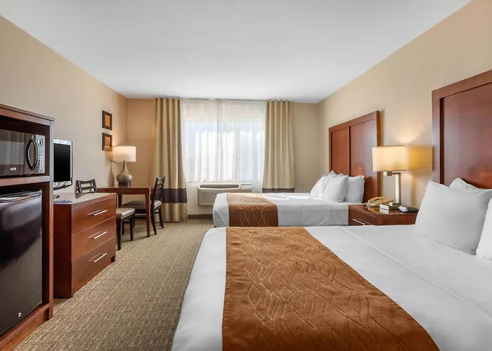 Comfort Inn & Suites Murrieta Temecula Wine Country