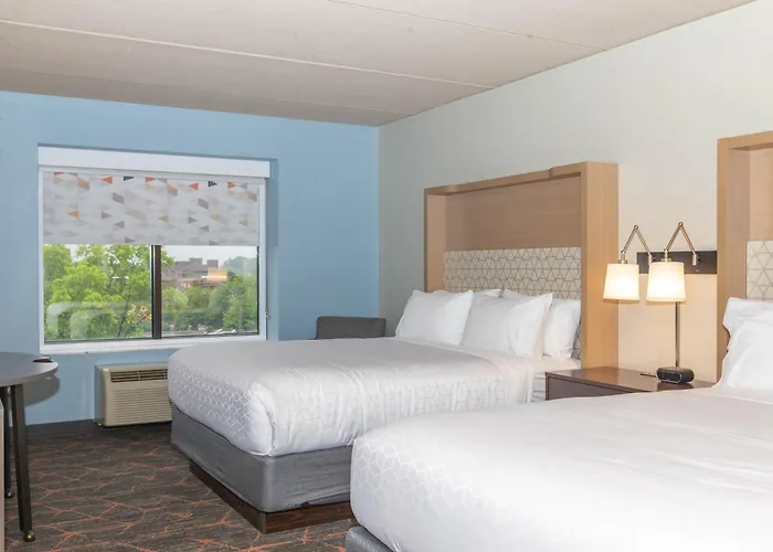 Holiday Inn Cleveland - South Independence By Ihg