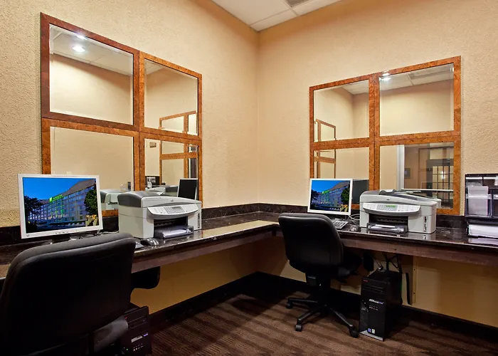 Best Western Plus Strongsville Cleveland