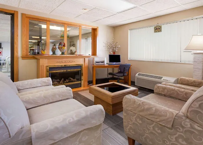 Baymont By Wyndham Midland