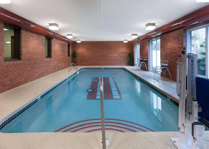 Baymont By Wyndham Midland