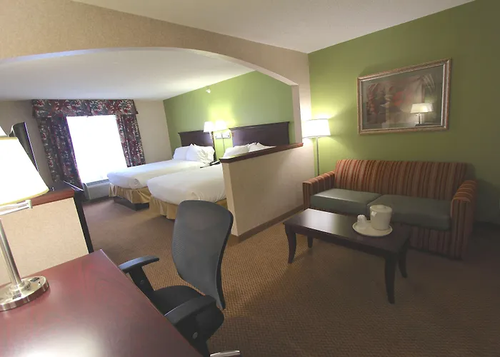 Baymont Inn & Suites By Wyndham Findlay