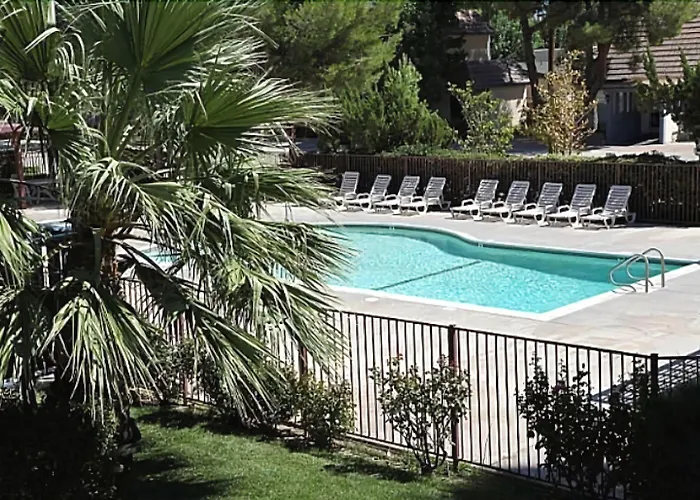 Americas Best Value Inn & Suites - Lancaster