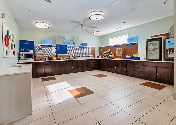 Country Inn & Suites By Radisson, South Haven, Mi