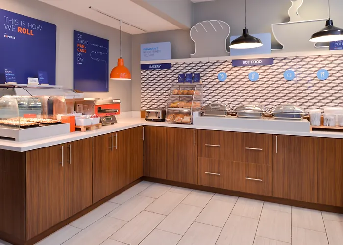 Holiday Inn Express Hotel & Suites Southfield - Detroit, An Ihg Hotel