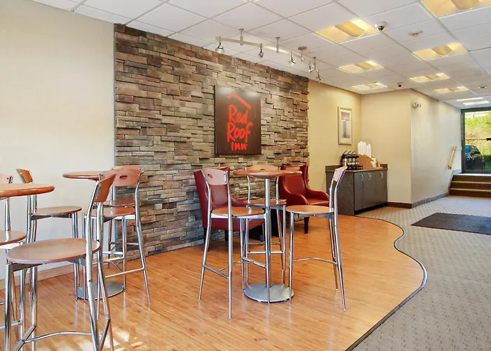Red Roof Inn Cleveland Airport - Middleburg Heights