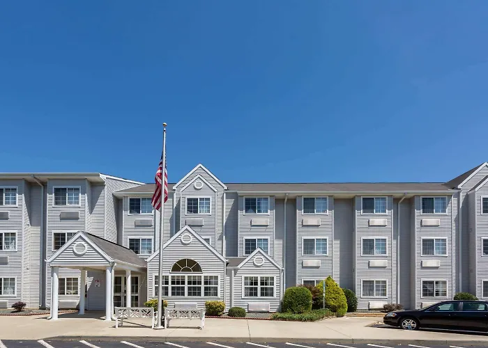 Microtel Inn & Suites By Wyndham Hillsborough