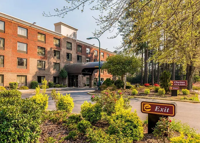 Lake Norman Inn And Suites