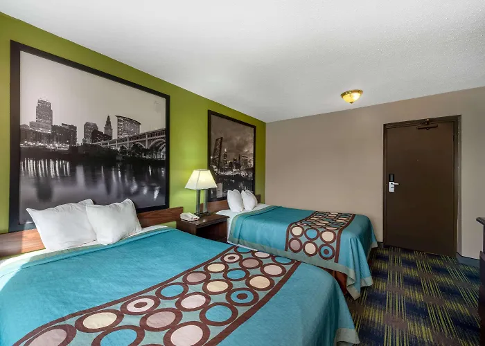 Super 8 Cleveland