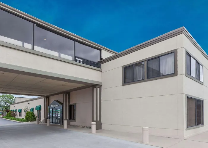 Wyndham Garden Sterling Heights