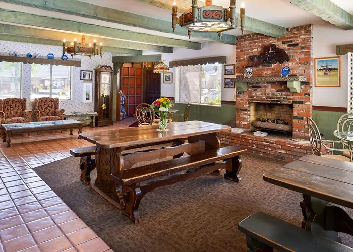 Svendsgaard'S Lodge- Americas Best Value Inn & Suites