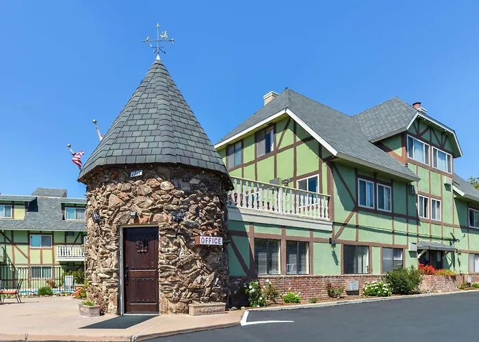 Svendsgaard'S Lodge- Americas Best Value Inn & Suites