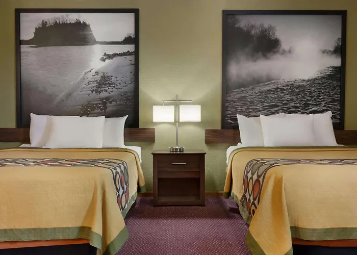 Super 8 By Wyndham Sikeston/Miner Area