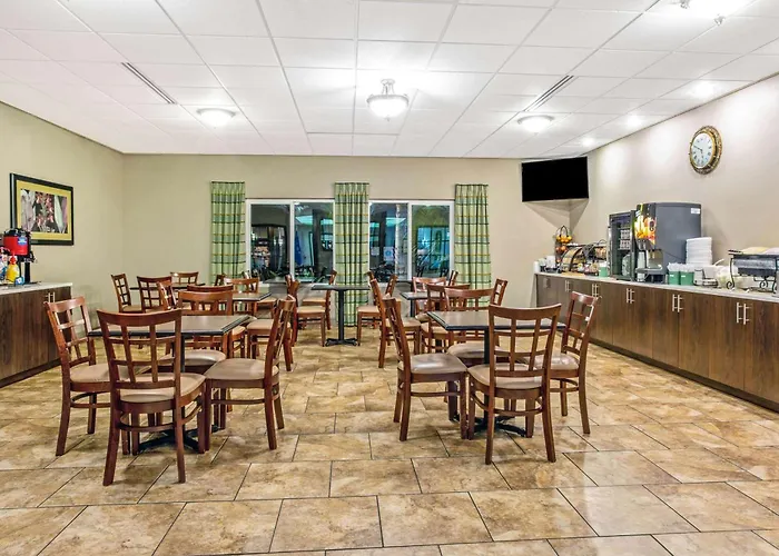 La Quinta By Wyndham Biloxi